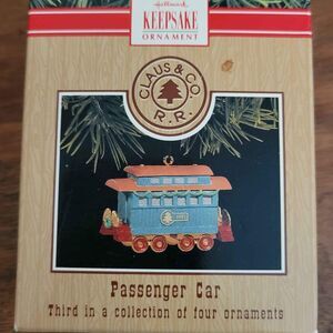 1991 Hallmark #3 of 4 Passenger Car Claus & Co. Railroad